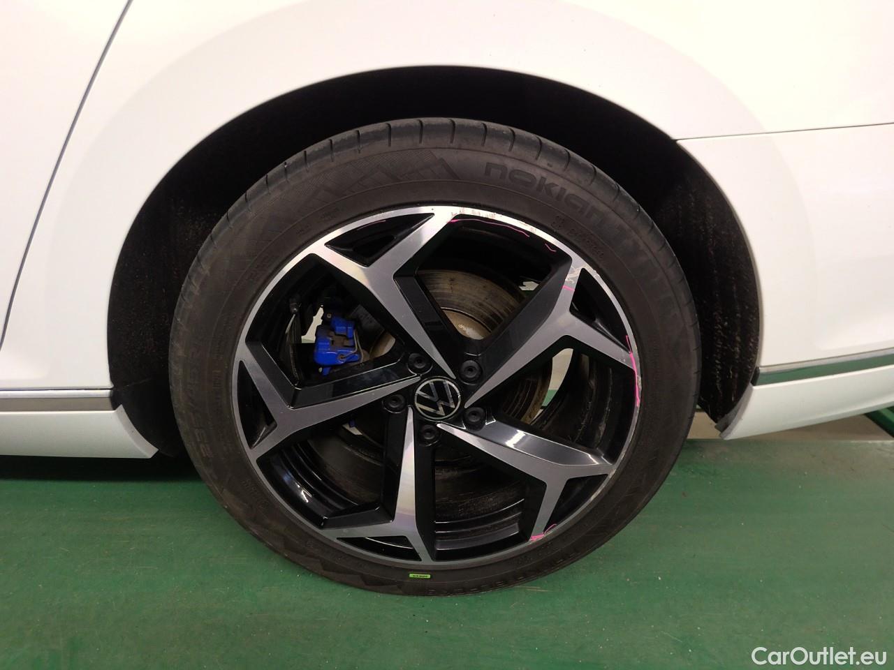  Volkswagen  Passat  Sp.Combi GTE #11