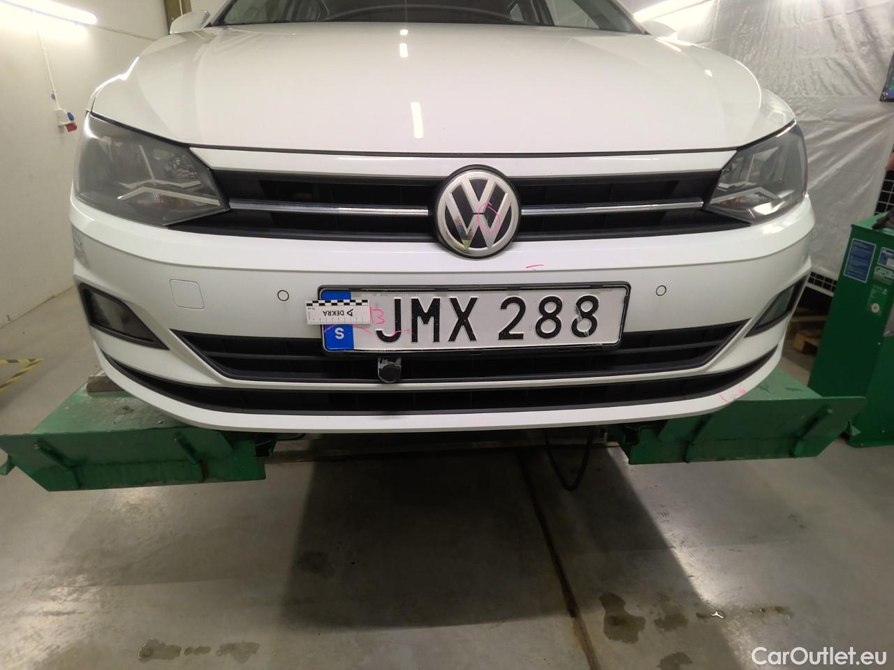  Volkswagen  Polo  1.0 TSI 95 5d #7
