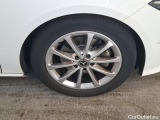  Mercedes  CLA-Klasse Mercedes-Benz CLA CLA 200 DCT Business Line 4d #24
