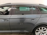  Skoda  Superb Skoda  Combi 2.0 TDI DSG Business Edition 5d #32