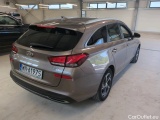 i30