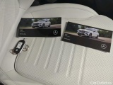  Mercedes  GLC Mercedes-Benz   300 4MATIC 5d #3