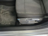  Skoda  Octavia Škoda  2.0 TSI 140kW Style DSG 4x4 5d #50
