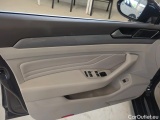  Volkswagen  Passat Volkswagen  Variant 2.0 TDI EVO 150 KM DSG Business 5d #37