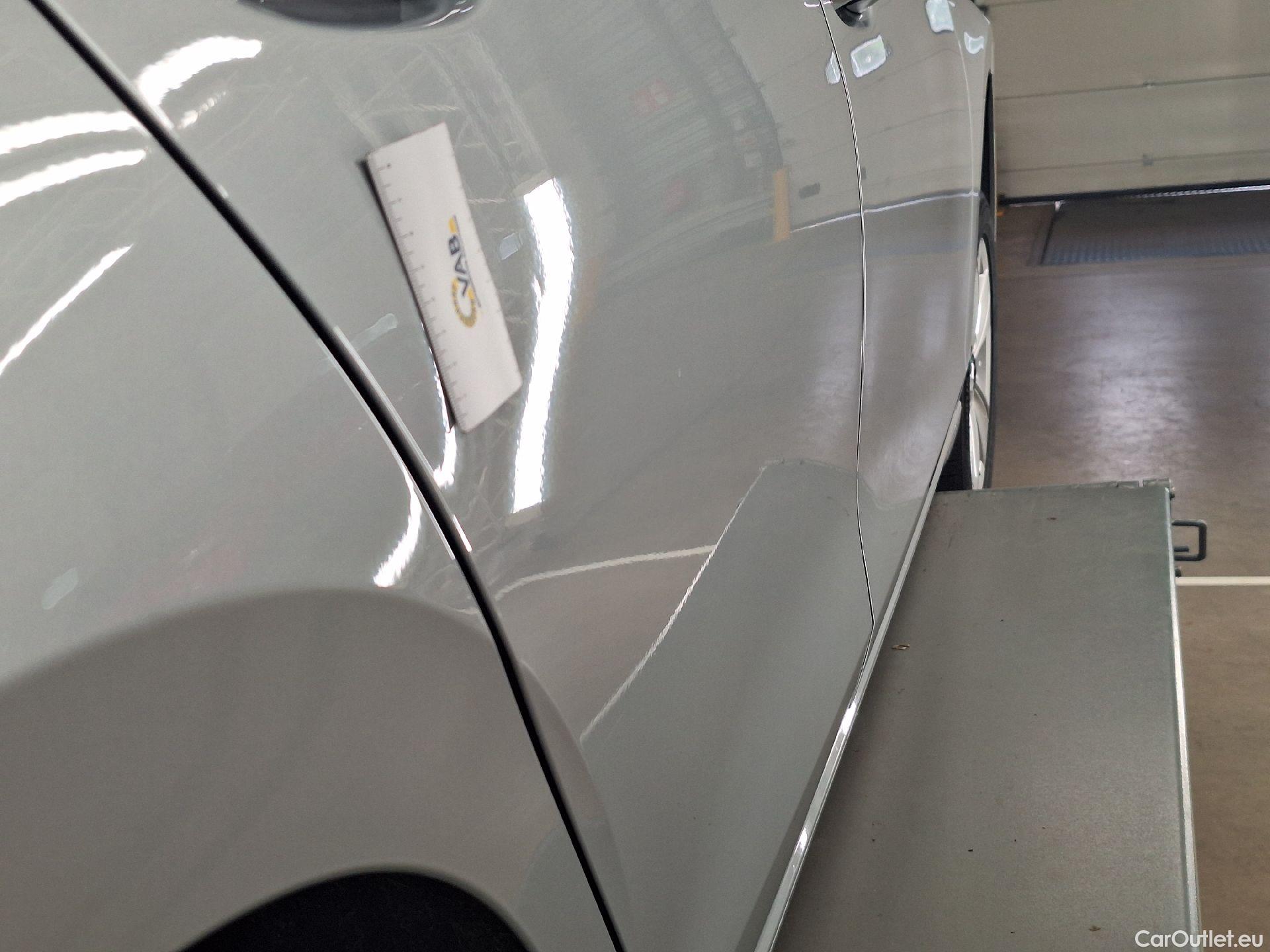  Volkswagen  Golf  VW, VIII '20, Volkswagen VIII 1.0 TSI 81kW Life 5d #4