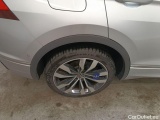  Volkswagen  Tiguan VOLKSWAGEN  DIESEL - 2021 2.0 TDI 200 SCR 4Motion R-Line BMT DSG 5d #35