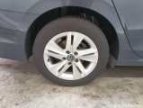  Volkswagen  Golf  Volkswagen Variant VIII 1.0 eTSI 81kW DSG Life Business 5d #73