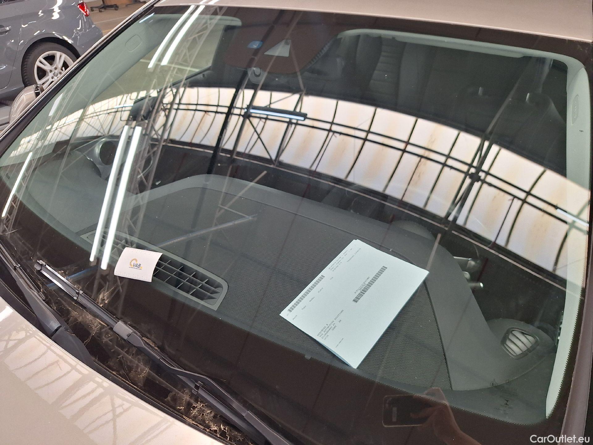  Mercedes  E-Klasse Mercedes, E-Class FL'20 PHEV, E 300 de 225kW Bus.Solut.Aut #29