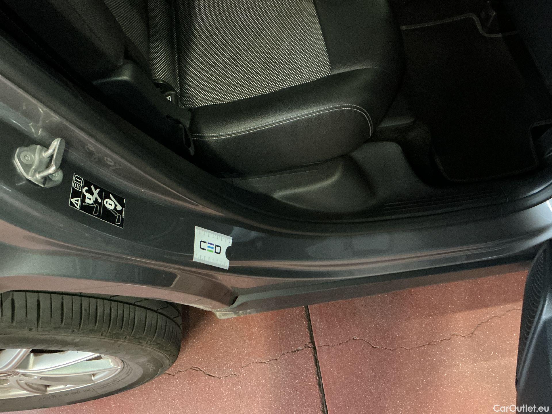  Mercedes  B-Klasse Mercedes, GLB '19, GLB 180d Business Solution #21
