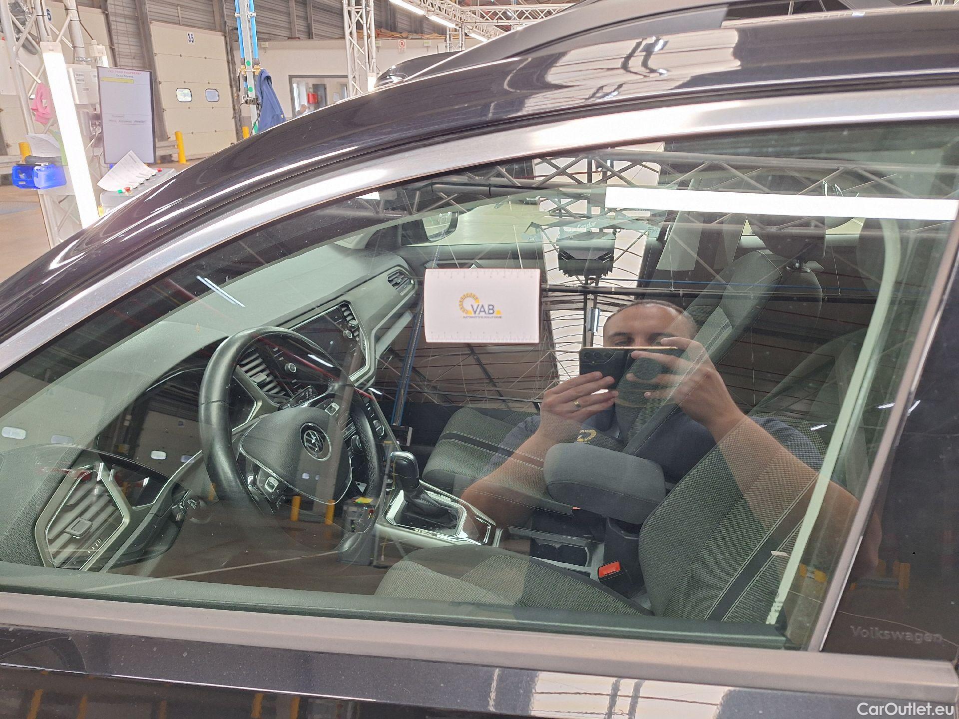  Volkswagen  T-ROC VW,  '17,  1.5TSI 110kW Style DSG #13