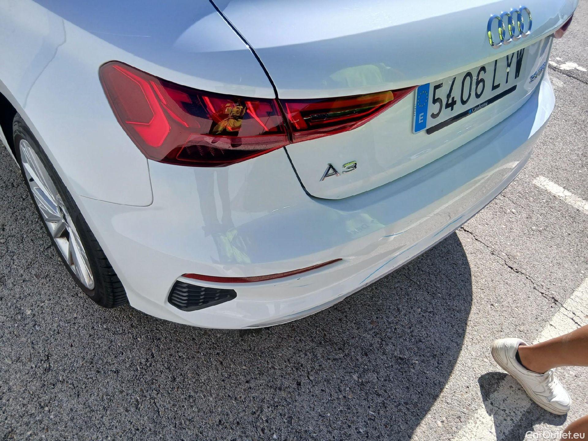  Audi  A3 AUDI  / 2020 / 5P / berlina con portón Sportback Advanced 30 TFSI 81kW S tronic (AC) #17
