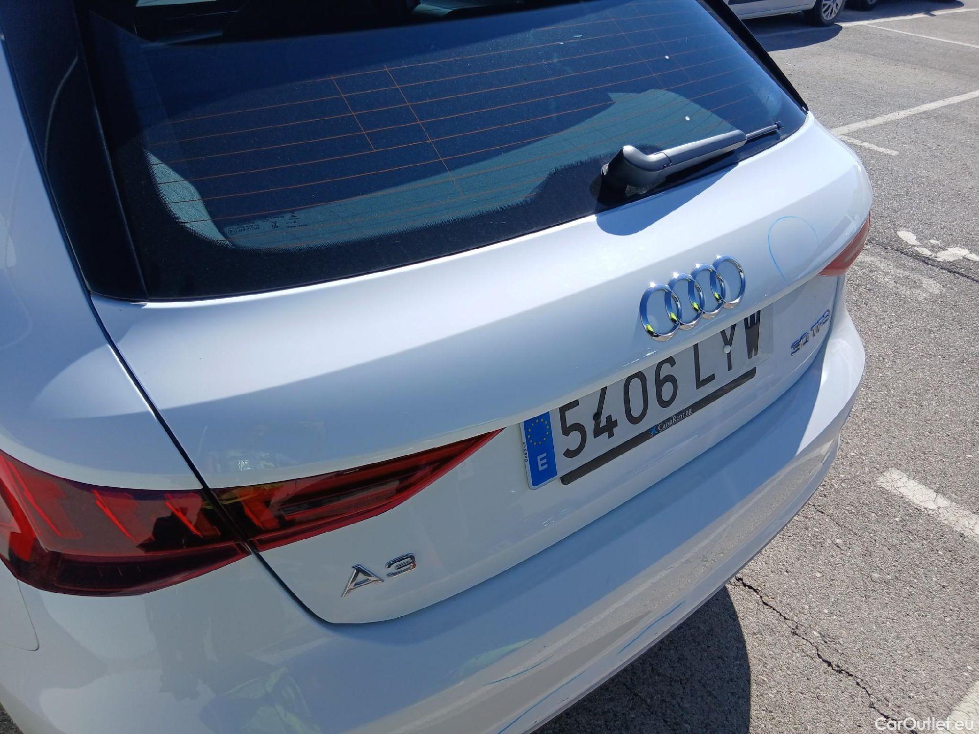  Audi  A3 AUDI  / 2020 / 5P / berlina con portón Sportback Advanced 30 TFSI 81kW S tronic (AC) #18