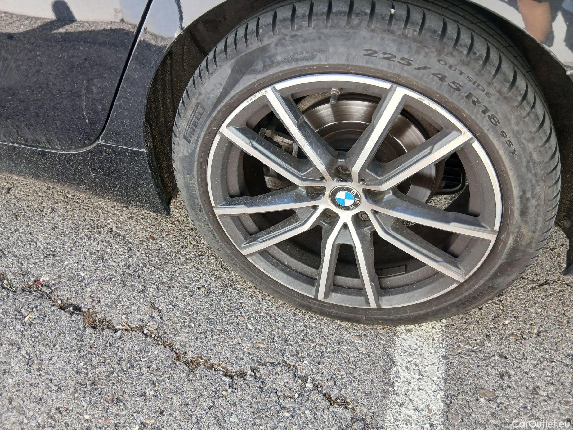  Bmw  Serie 3 BMW  / 2019 / 5P / familiar 320d Auto.Touring #26