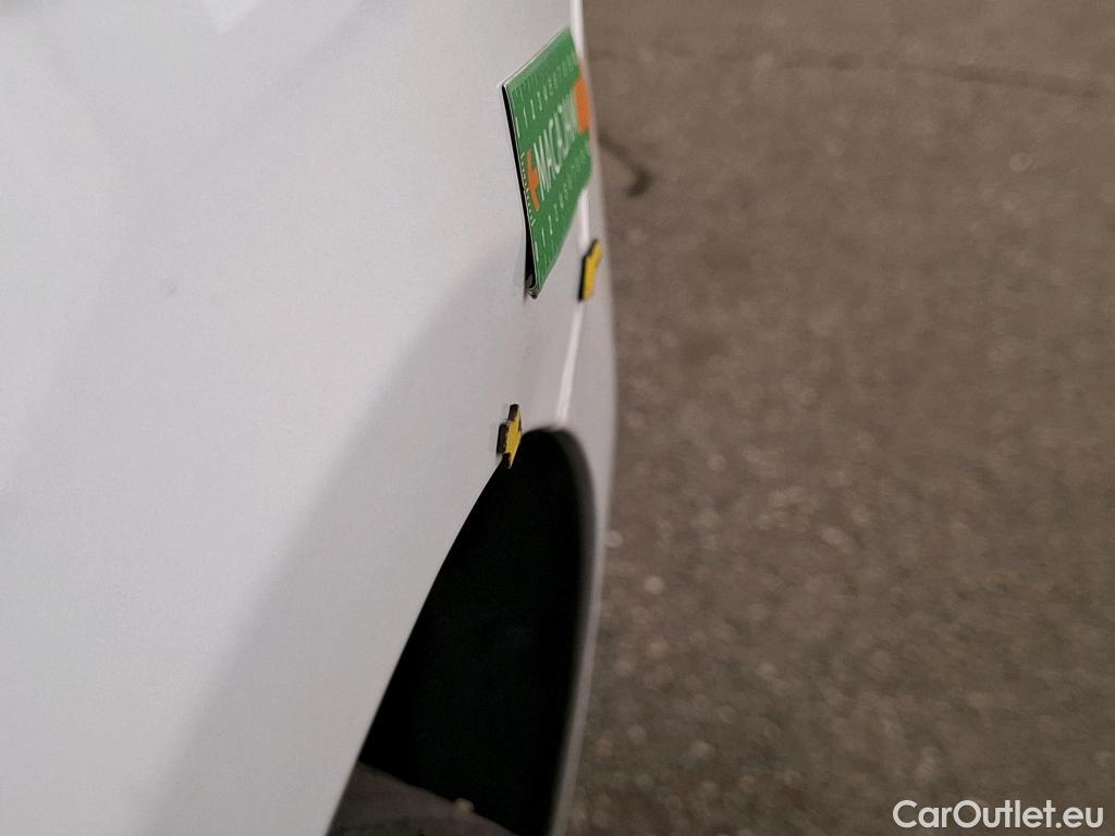  Peugeot  208  Style 1.2 PureTech 75CV BVM5 E6d #7