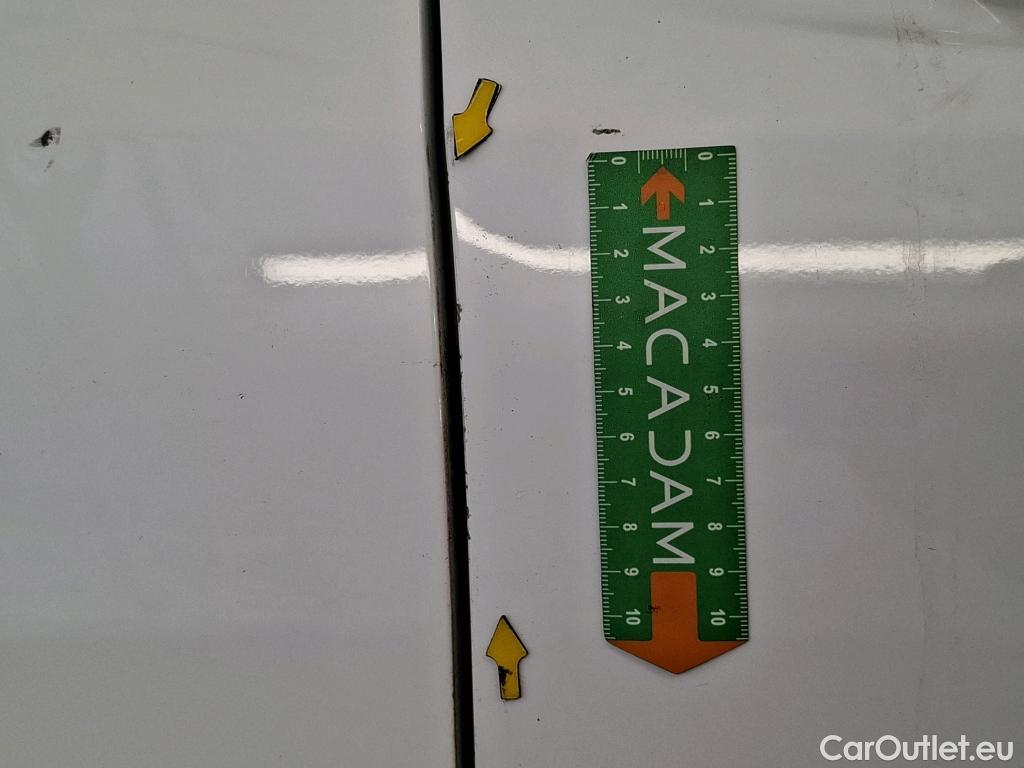  Peugeot  208  Style 1.2 PureTech 75CV BVM5 E6d #3