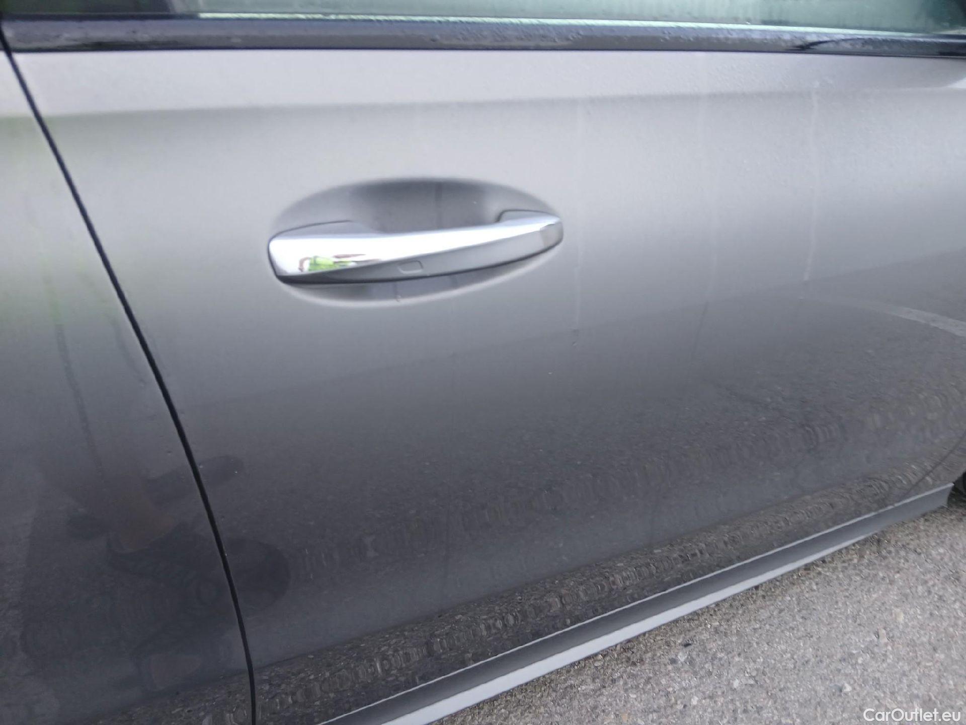  Mercedes  B-Klasse MERCEDES-BENZ Clase B / 2019 / 5P / monovolumen compacto B 200 #24