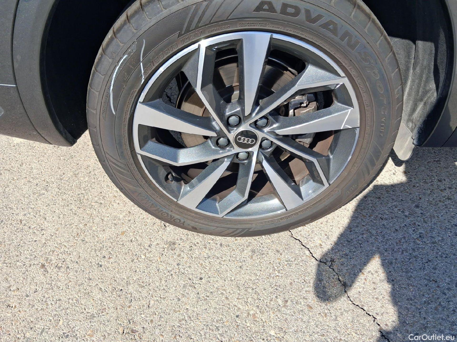  Audi  Q5 AUDI  SPORTBACK / 2020 / 5P / todoterreno S line 40 TDI 150kW quattro-ultra #47
