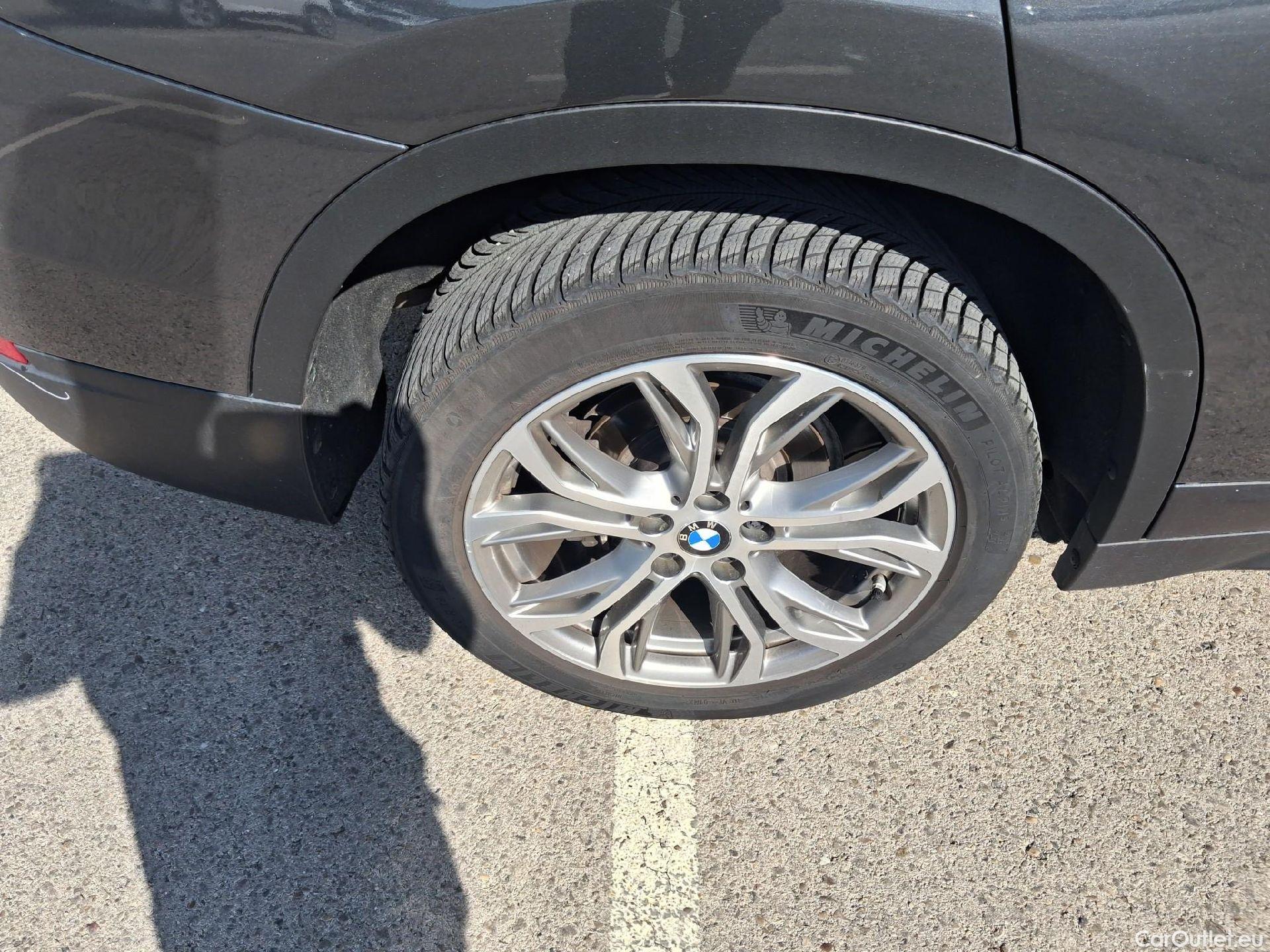  Bmw  X1 BMW  sDrive18i (CX2) #16