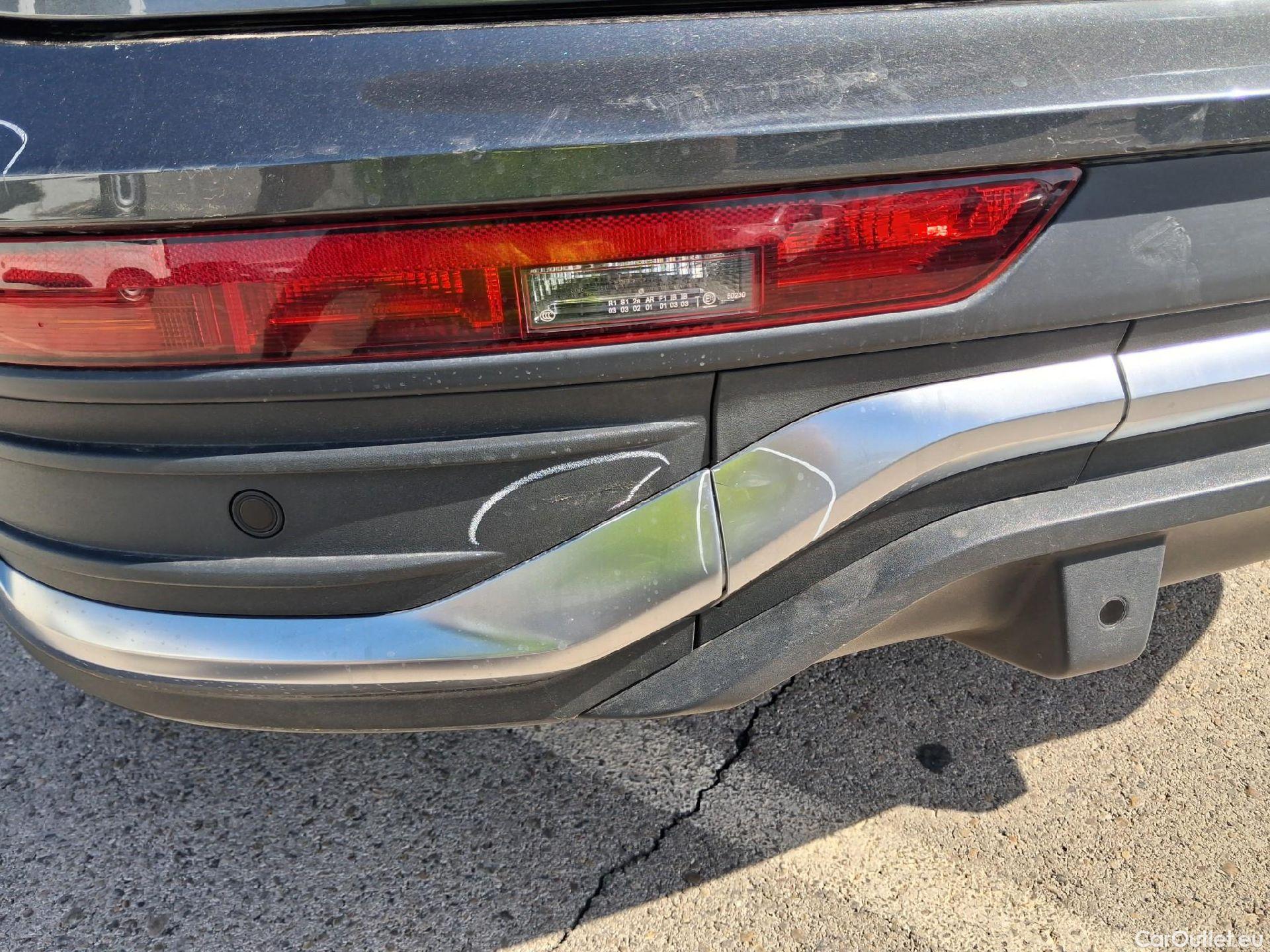  Audi  Q5 AUDI  SPORTBACK / 2020 / 5P / todoterreno S line 40 TDI 150kW quattro-ultra #37