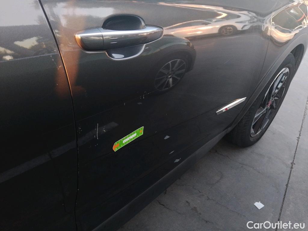  DS  DS7 DS DS 7 Crossback / 2017 / 5P / todoterreno BlueHDi DE 96kW (130CV) AT. PERF.LINE #7