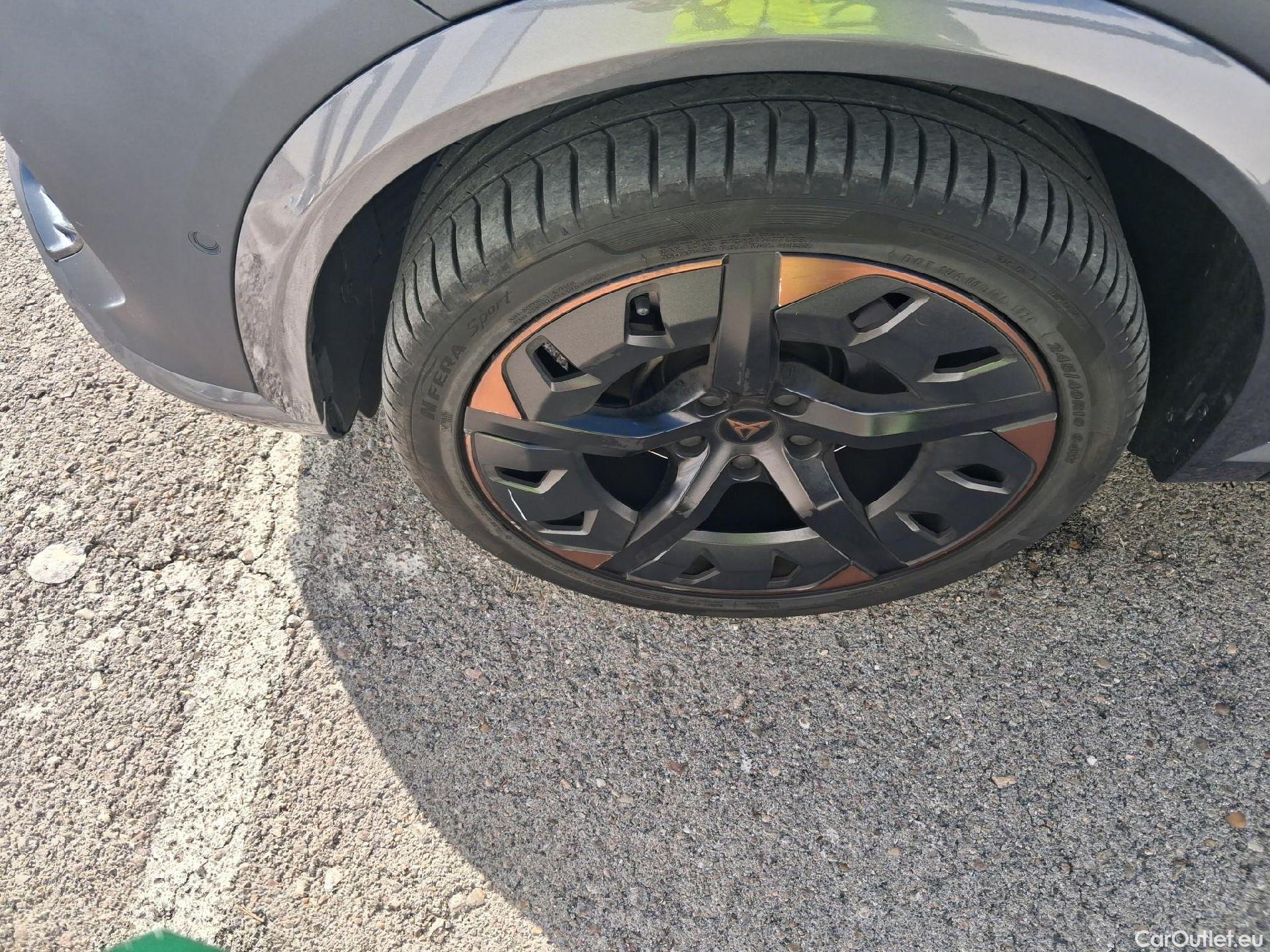  Cupra  Formentor CUPRA  / 2020 / 5P / todoterreno 1.5 TSI 110kW (150 CV) DSG #19