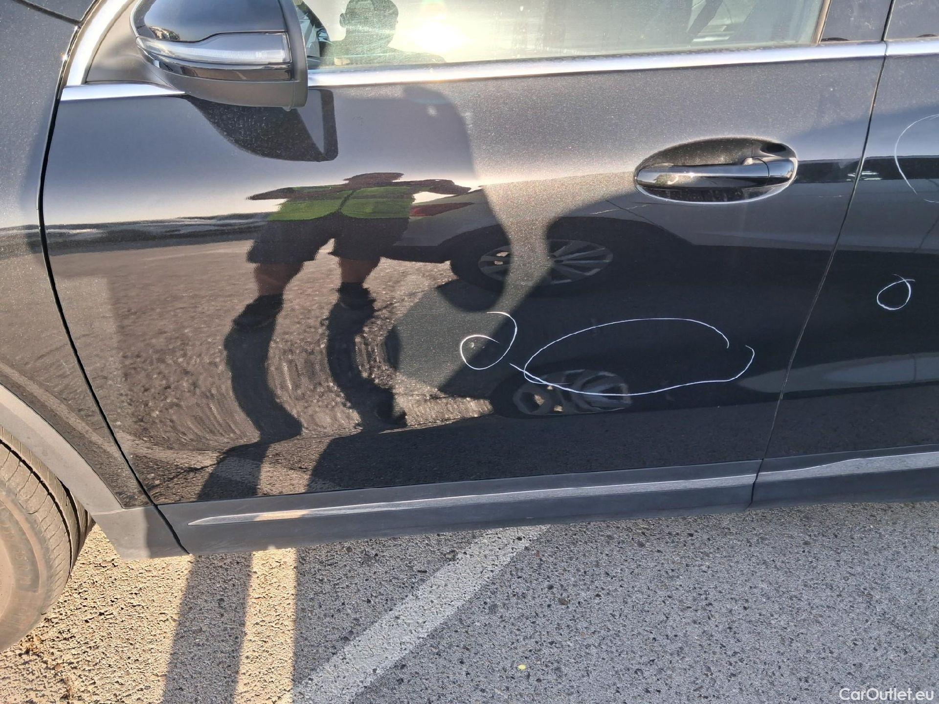  Mercedes  GLA MERCEDES-BENZ  / 2020 / 5P / todoterreno  250 e #26