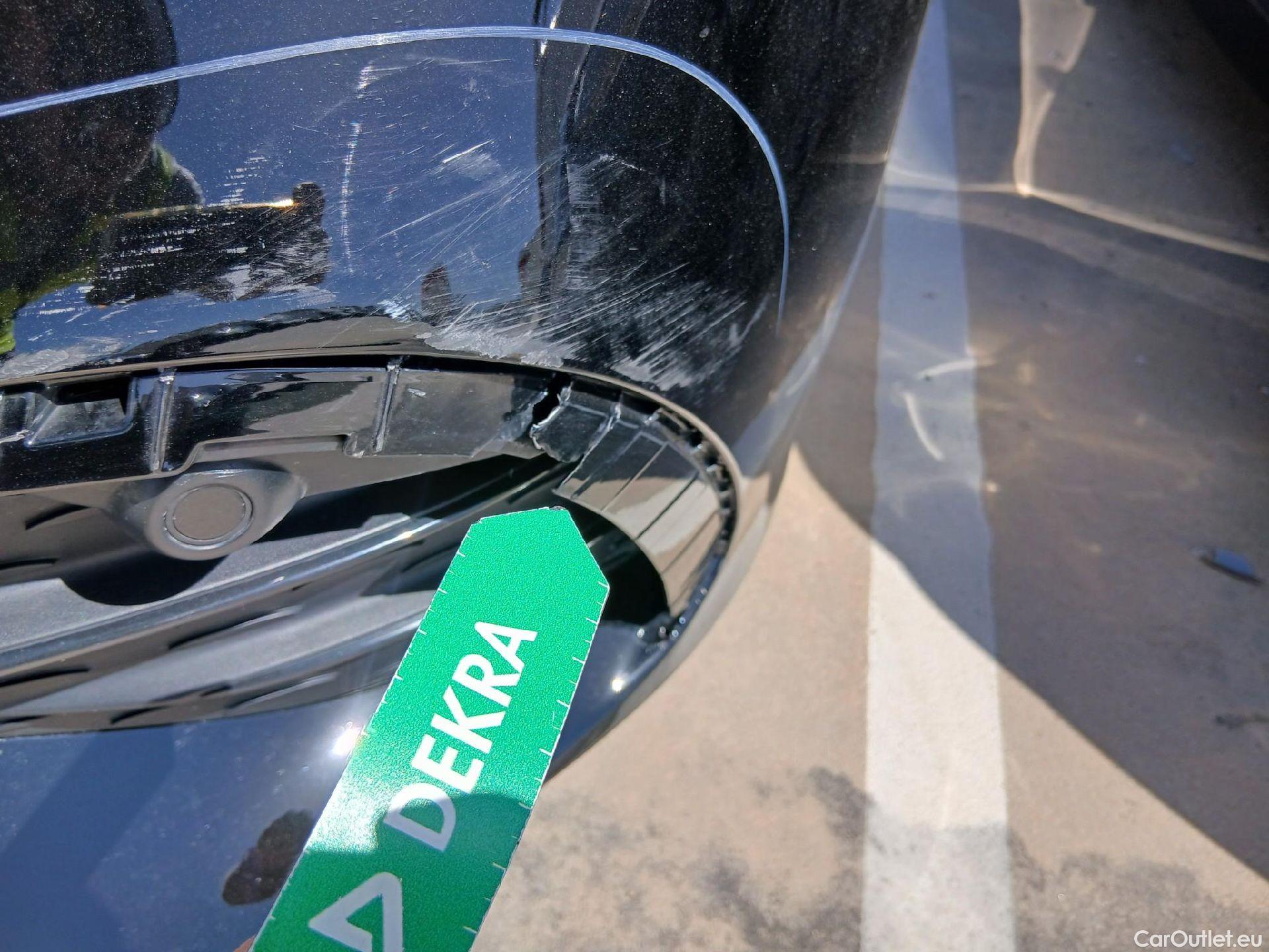  Mercedes  A-Klasse MERCEDES-BENZ Clase A / 2022 / 5P / berlina con portón A 250 e #6