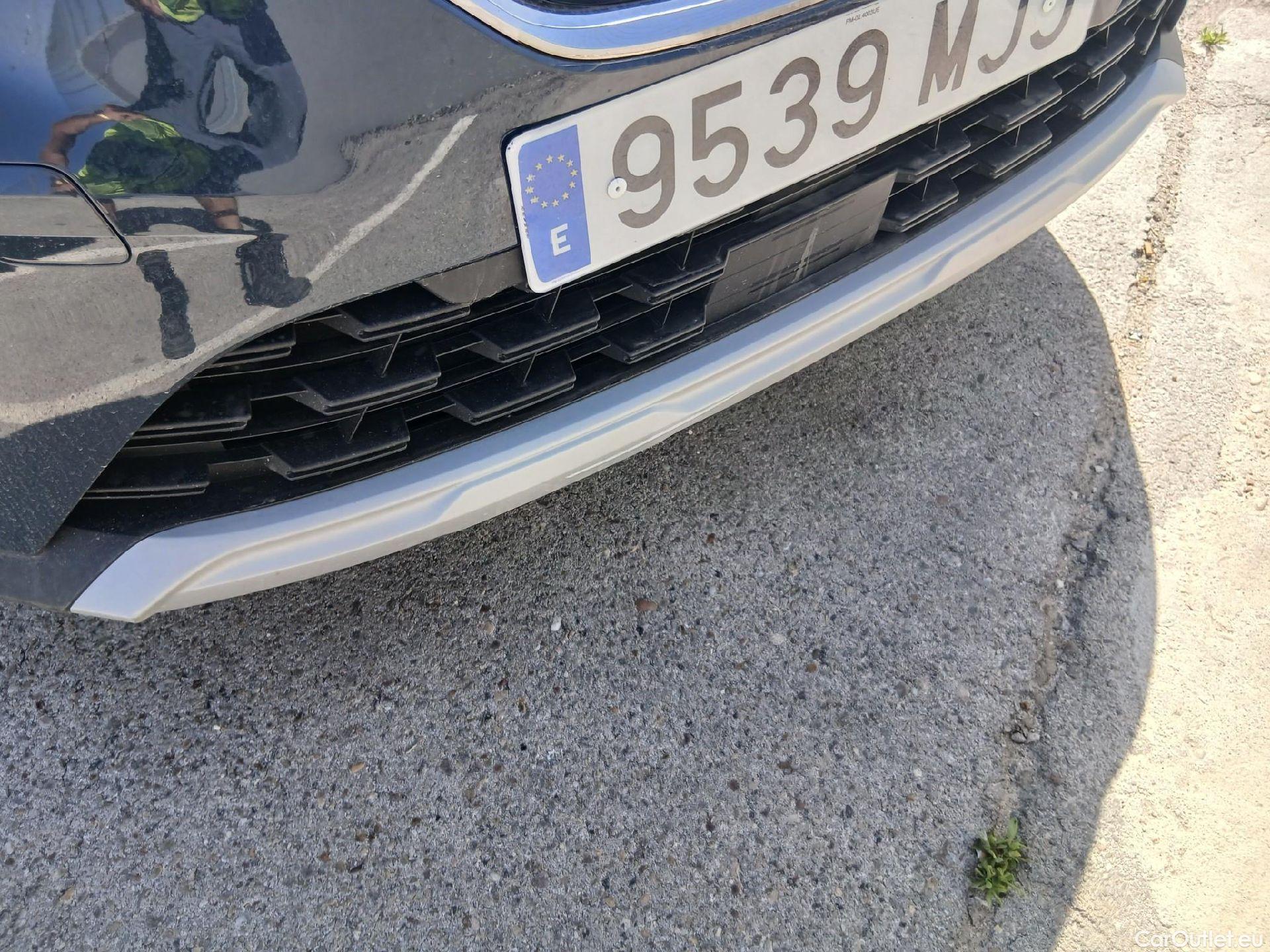  Renault  Captur RENAULT  / 2020 / 5P / todoterreno equilibre TCe 67kW (90CV) #4