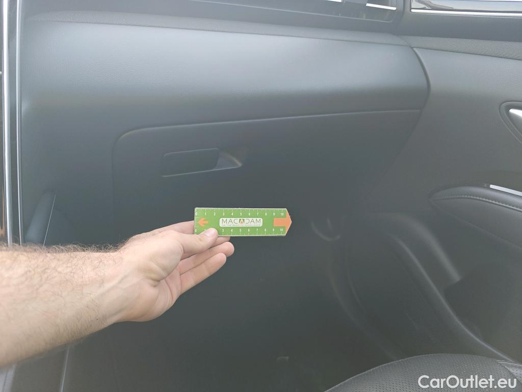  Hyundai  Tucson HYUNDAI  / 2020 / 5P / todoterreno 1.6 TGDI PHEV 195kW Style Auto 4x4 #9