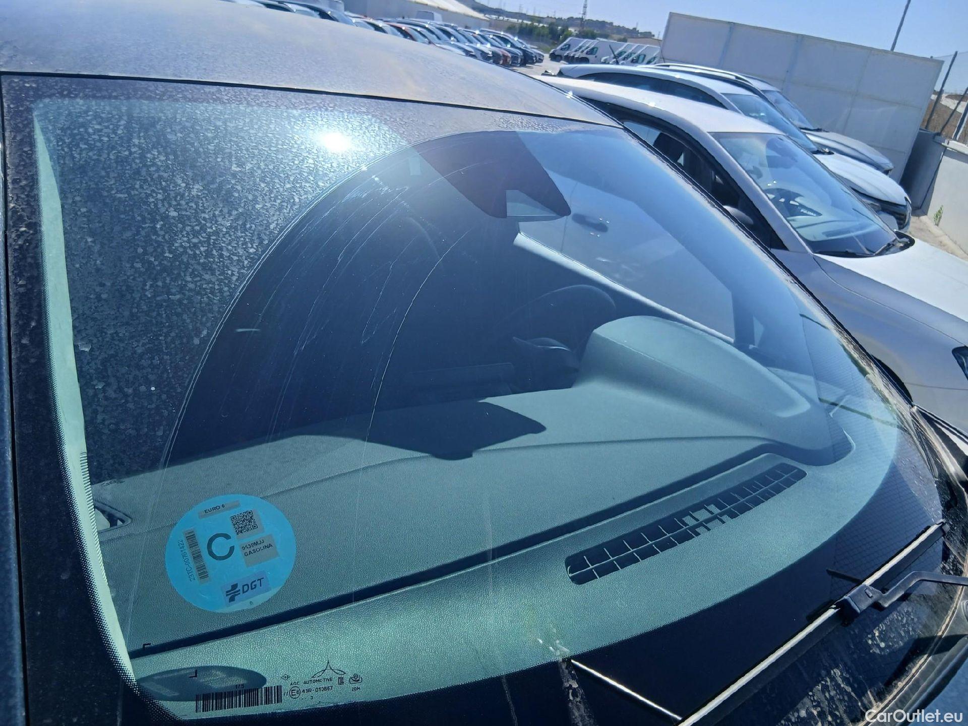  Renault  Captur RENAULT  / 2020 / 5P / todoterreno equilibre TCe 67kW (90CV) #2