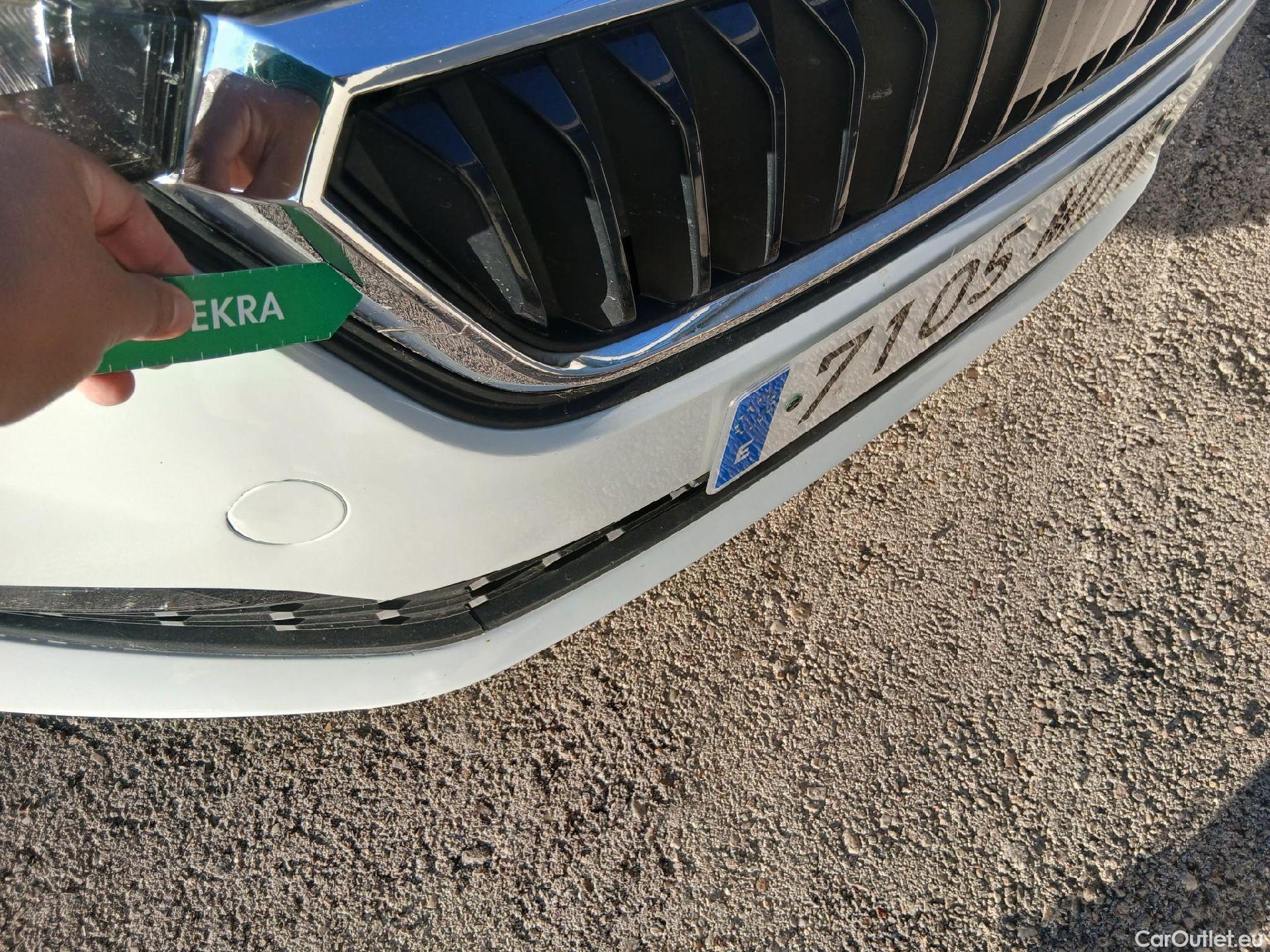  Skoda  Scala SKODA  / 2019 / 5P / berlina con portón 1.0 TSI 81KW (110 CV) Ambition #10