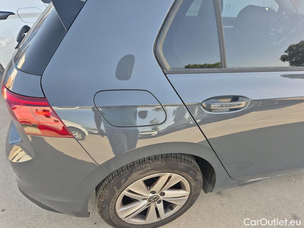  Volkswagen  Golf  VIII Berlina Life 2.0 TDI 115CV MT6 E6d #20