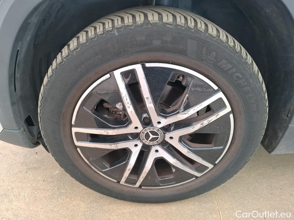  Mercedes  GLA MERCEDES-BENZ  / 2020 / 5P / SUV 2.0  200 D BUSINESS LINE DCT #8