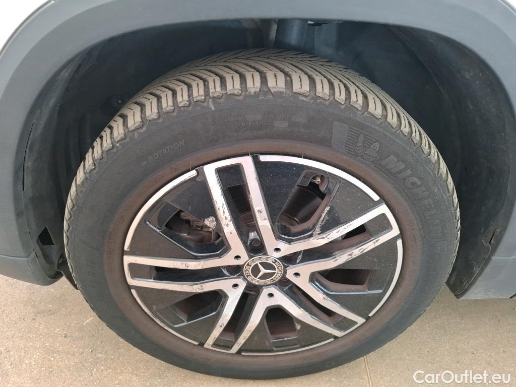  Mercedes  GLA MERCEDES-BENZ  / 2020 / 5P / SUV 2.0  200 D BUSINESS LINE DCT #7