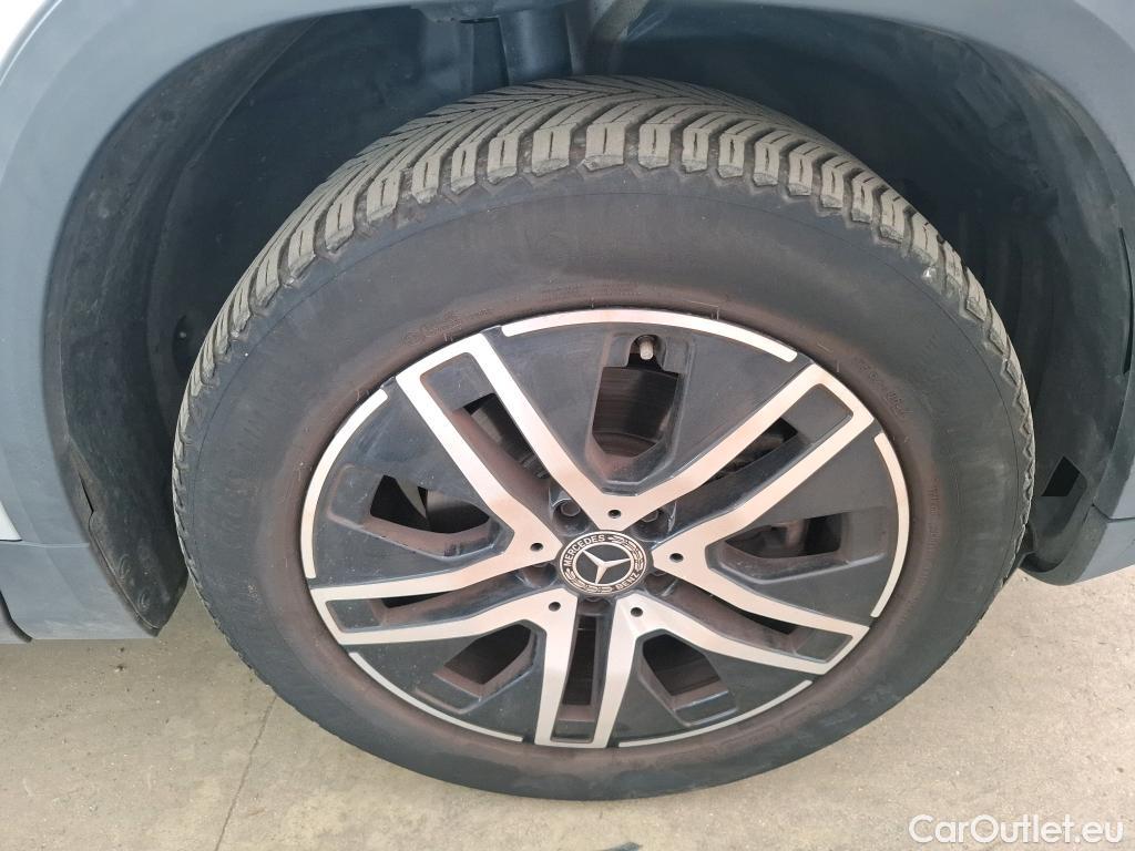  Mercedes  GLA MERCEDES-BENZ  / 2020 / 5P / SUV 2.0  200 D BUSINESS LINE DCT #11