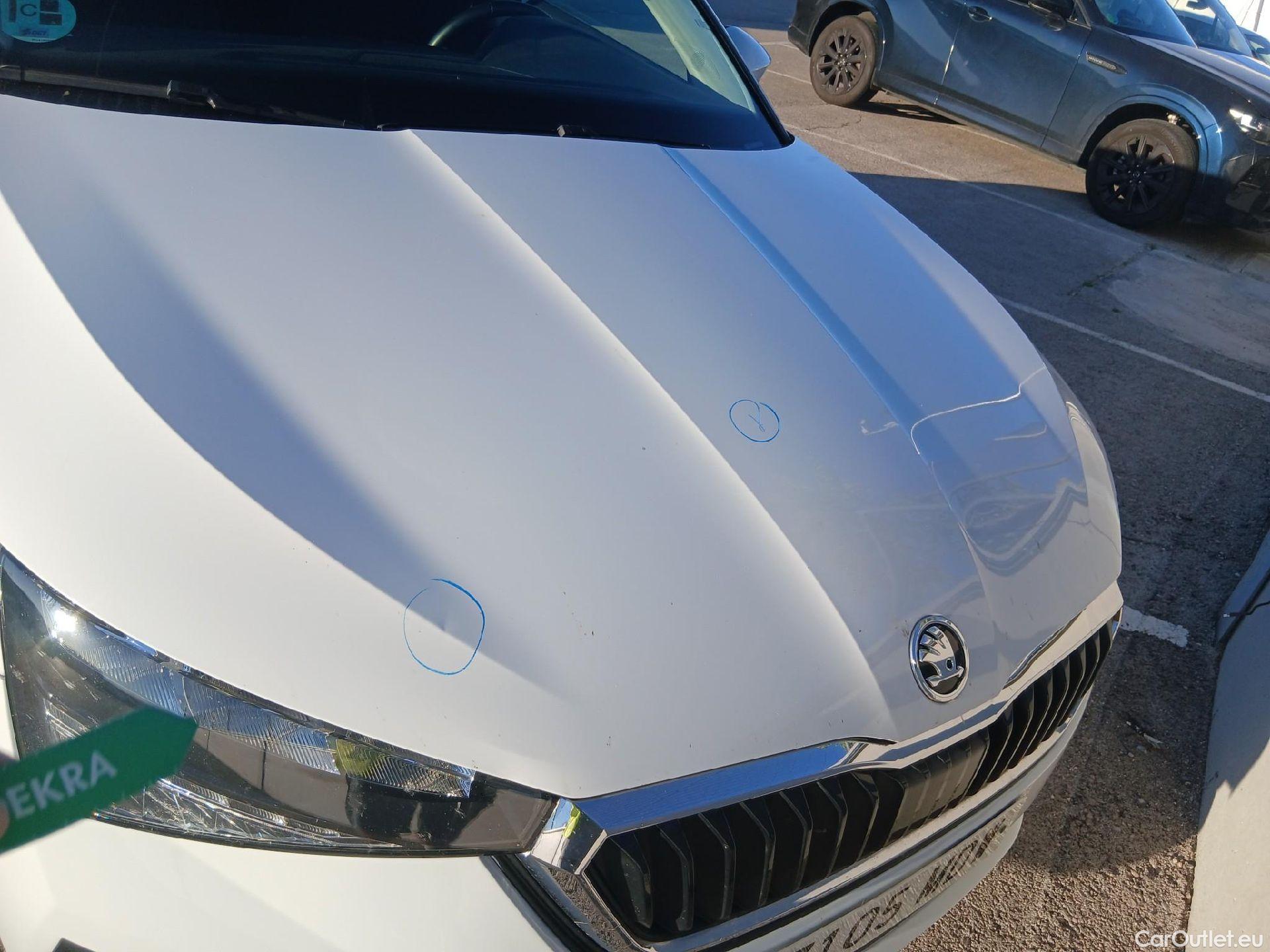  Skoda  Scala SKODA  / 2019 / 5P / berlina con portón 1.0 TSI 81KW (110 CV) Ambition #9