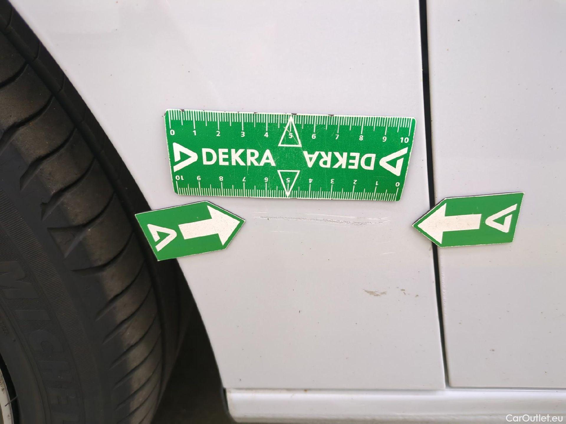  Peugeot  308  Allure 1.2 PureTech 130CV BVM6 E6d #33