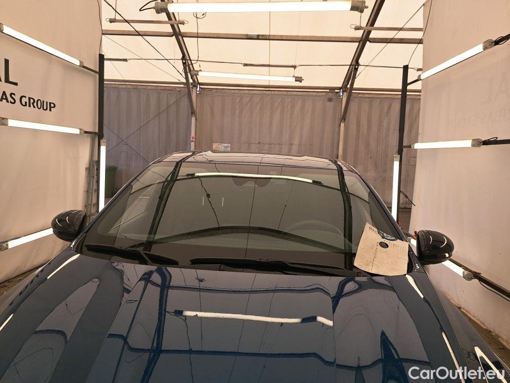  Renault  Arkana RENAULT  / 2021 / 5P / SUV R.S. Line E-TECH 145 -21B #1