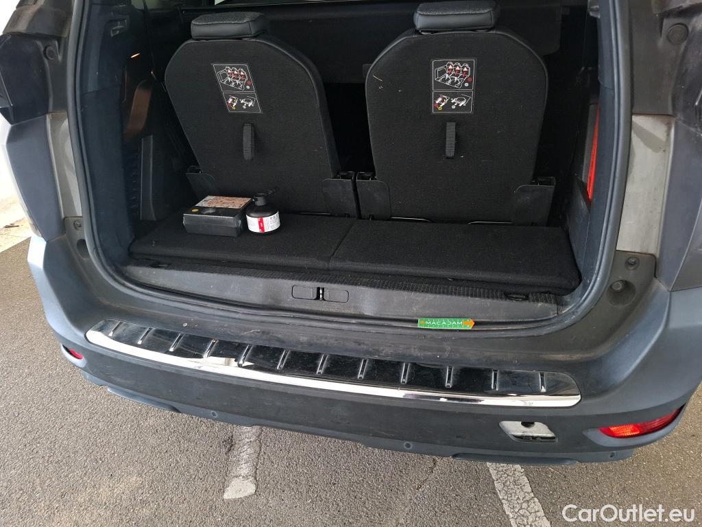  Peugeot  5008  Allure Pack 1.2 PureTech 130CV BVA8 7 Sieges E6d #50