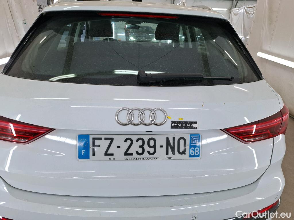  Audi  Q3 AUDI  / 2018 / 5P / SUV 35 TFSI 150 MHEV S TRONIC DESIGN LUXE #35