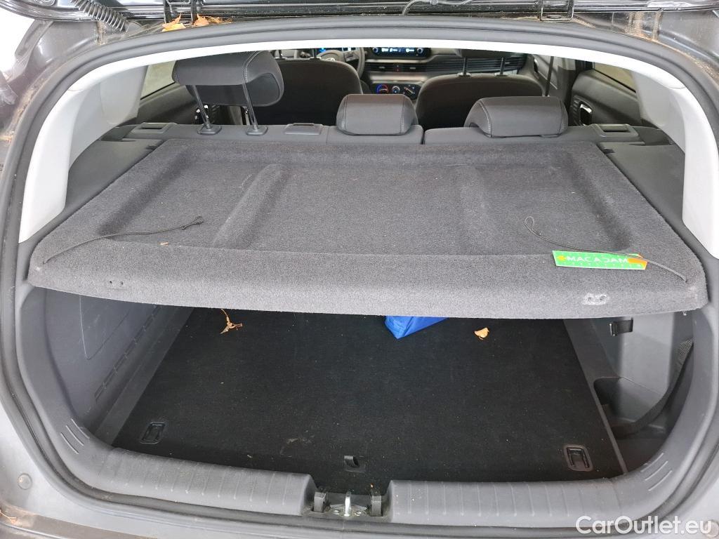 Hyundai  Bayon HYUNDAI  / 2021 / 5P / SUV 1.0 T-GDI 100 DCT- 7 HYB 48V INTUITIVE #12