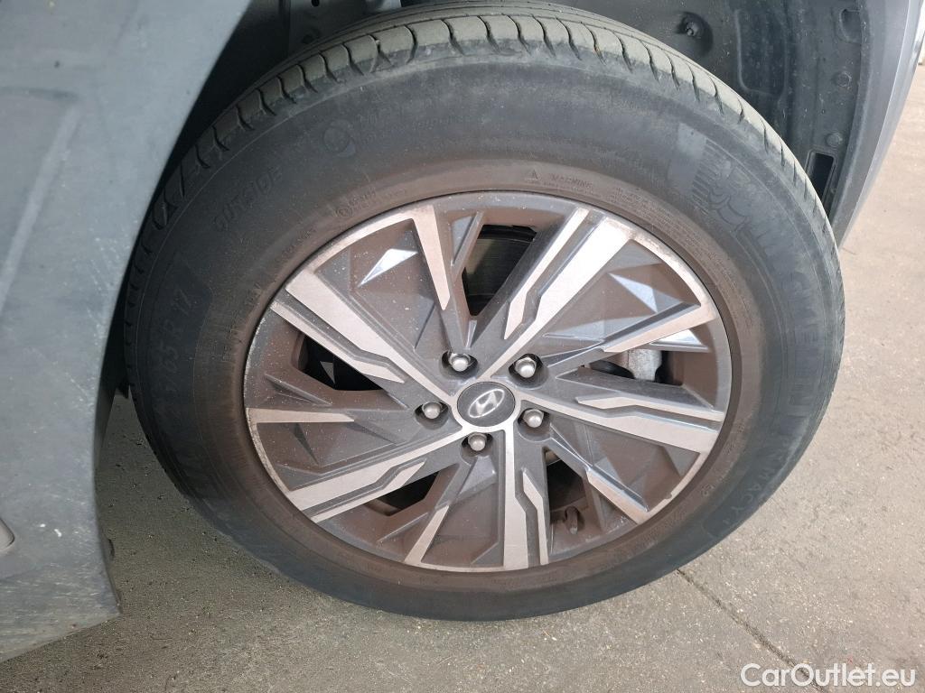  Hyundai  Tucson  Business Hybrid 2WD 1.6 T-GDI 230CV BVA6 E6d #15