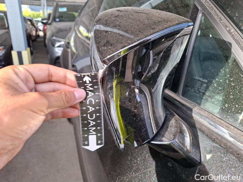  Lexus  UX LEXUS  / 2018 / 5P / SUV 250H 2WD Le #34