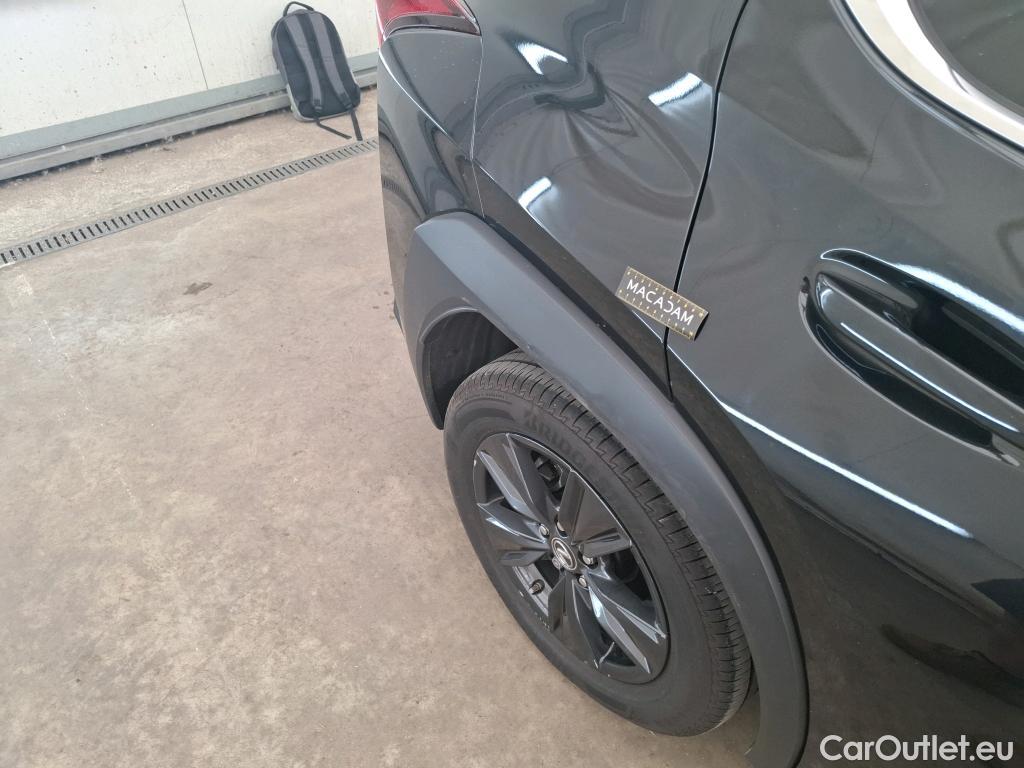  Lexus  UX LEXUS  / 2018 / 5P / SUV 250H 2WD Le #14