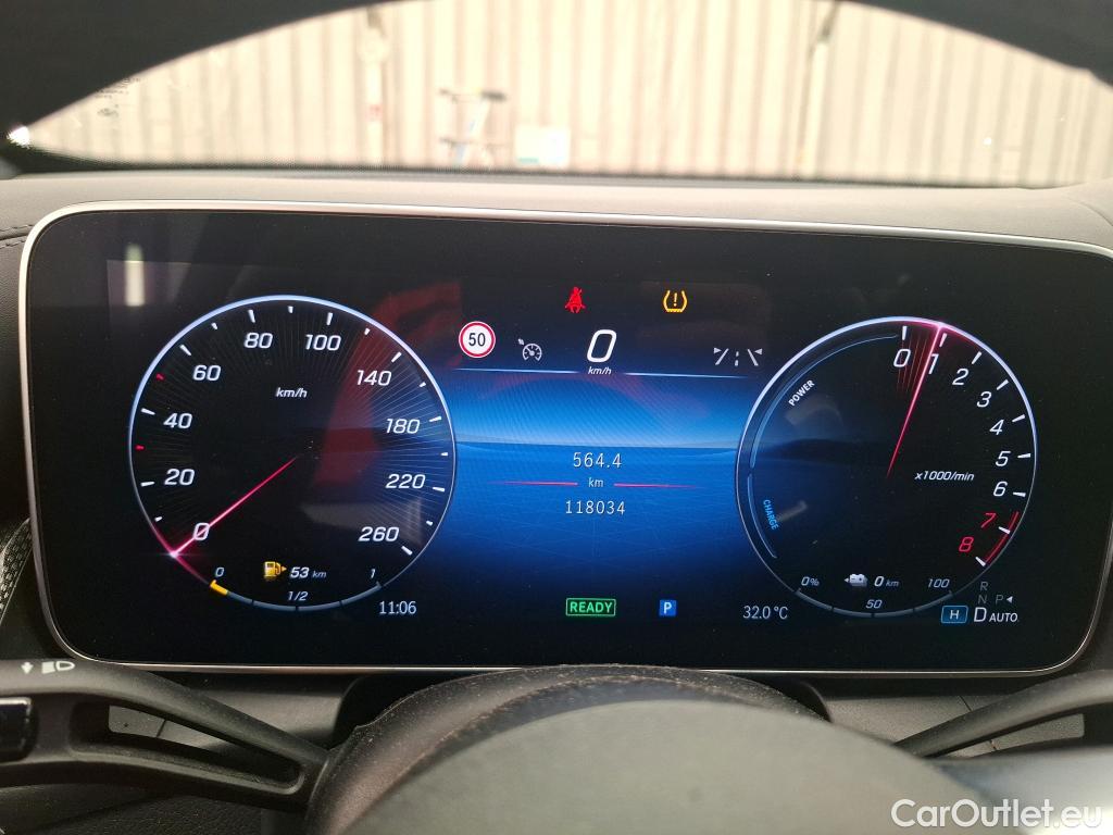 Mercedes  GLC MERCEDES-BENZ  / 2022 / 5P / SUV  400 e AMG Line 4MATIC #30