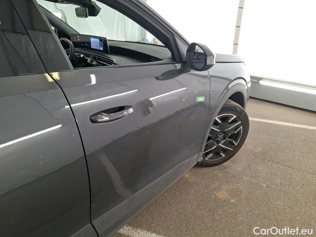  Peugeot  3008 PEUGEOT  / 2024 / 5P / SUV 1.2 HYBRID 136 E-DCS6 ALLURE #1