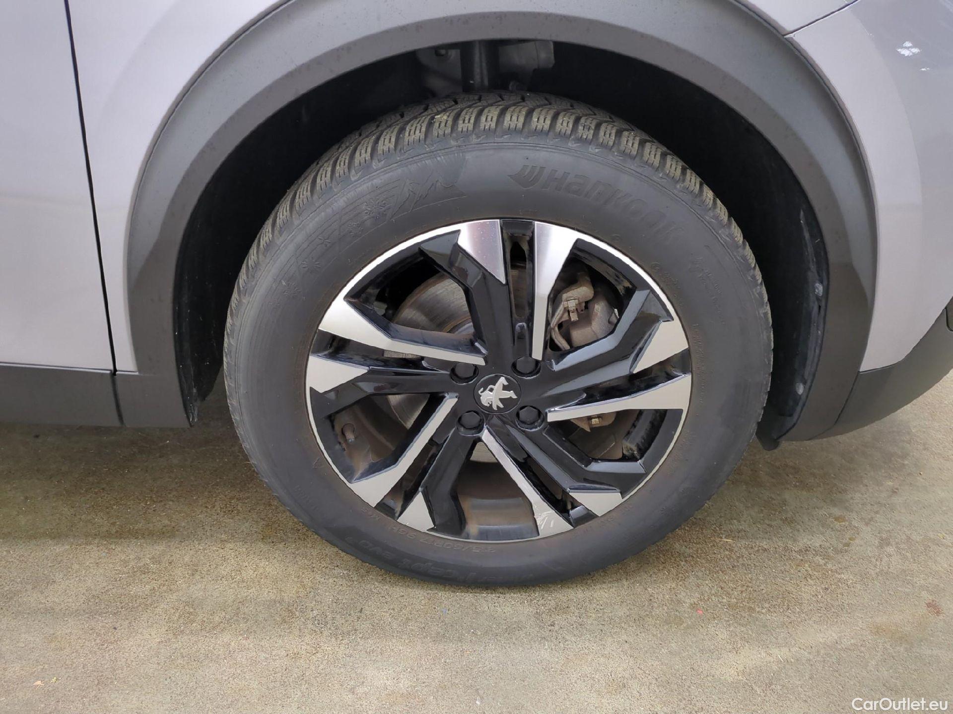  Peugeot  2008  (e-) Road Trip 50kWh BVA #5