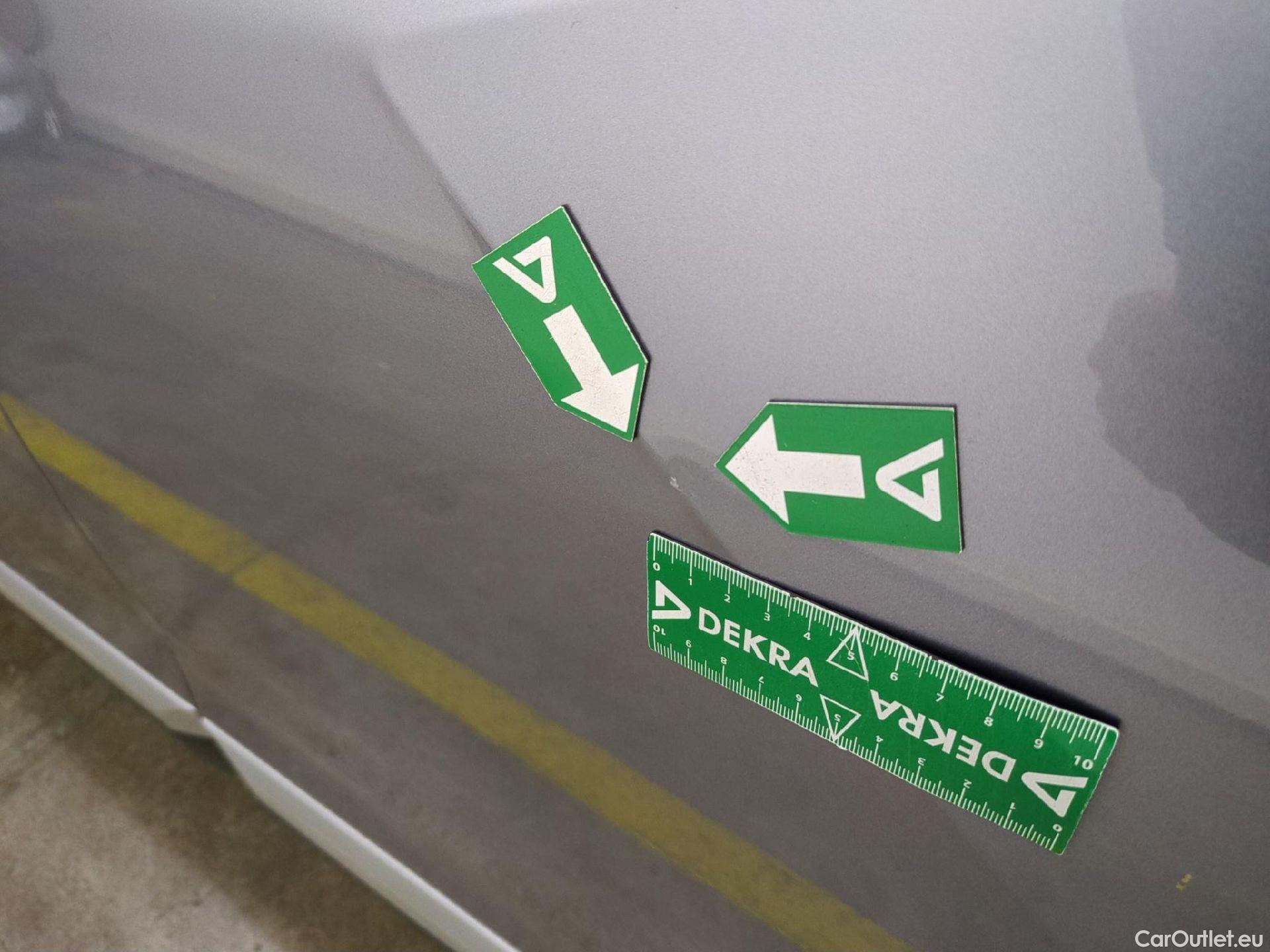  Peugeot  2008  (e-) Road Trip 50kWh BVA #9