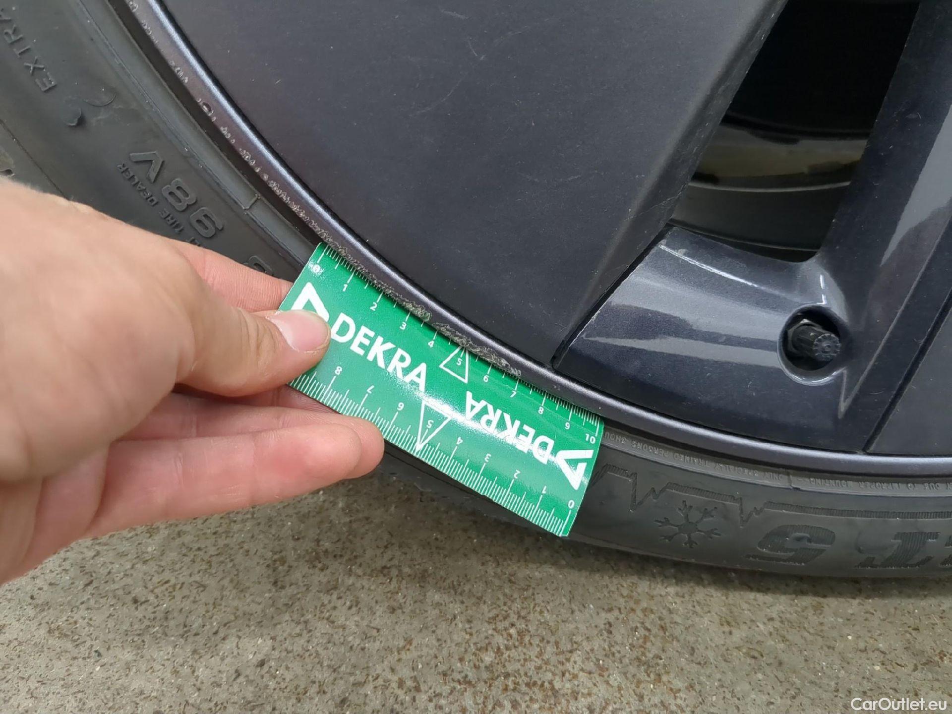  Tesla  Model 3 TESLA  / 2018 / 4P / Berline - #6