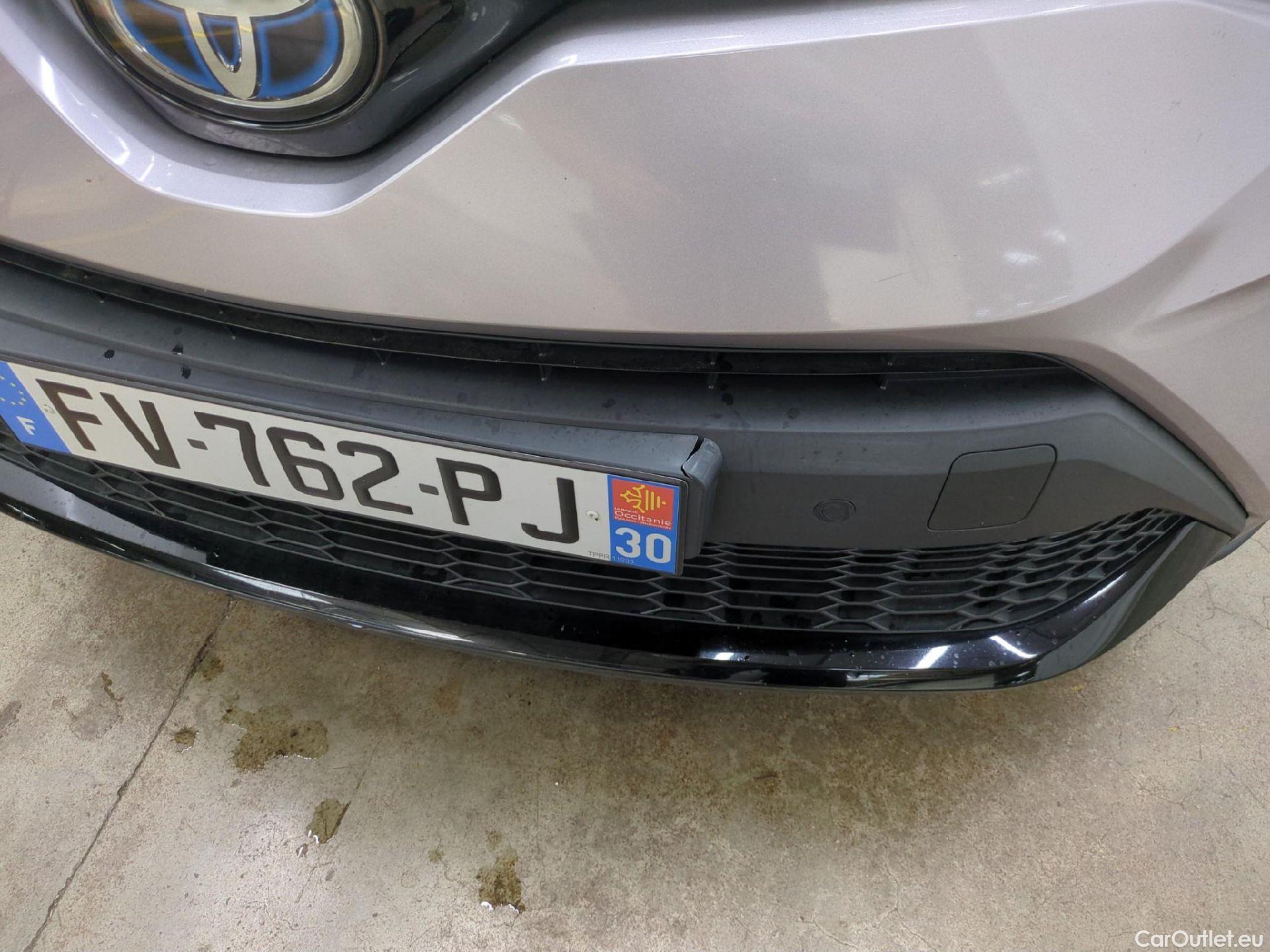  Toyota  C-HR TOYOTA  / 2016 / 5P / SUV 2.0 HYBRIDE 184 GRAPHIC #20